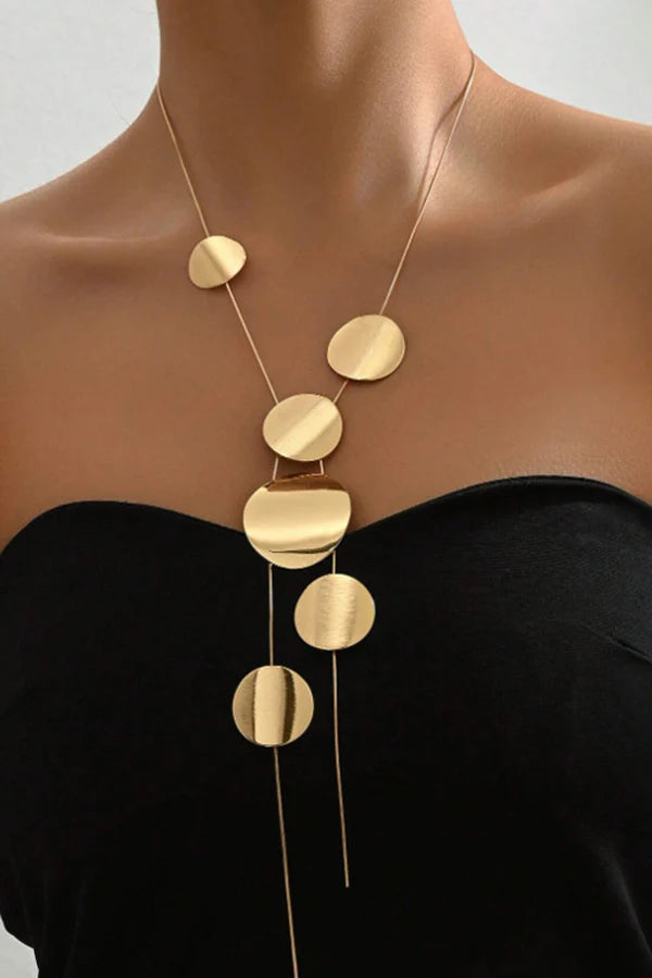 COLLAR GEOMETRICO HUECO ELEGANTE